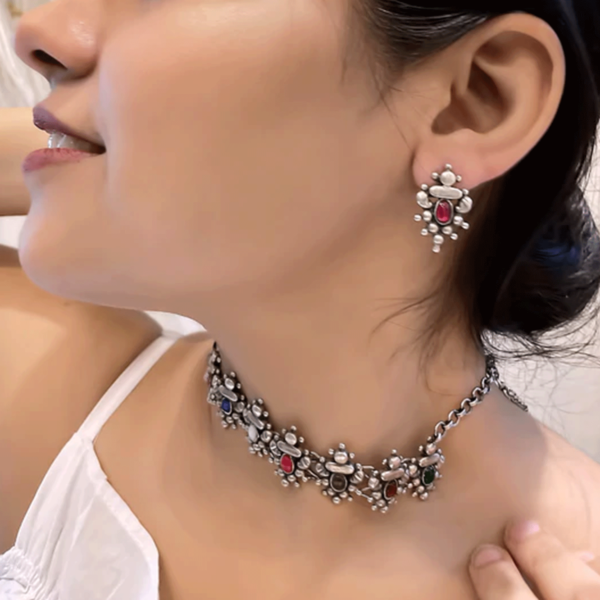 Beauteous Navratna silver choker | Multi-shade stone silver choker