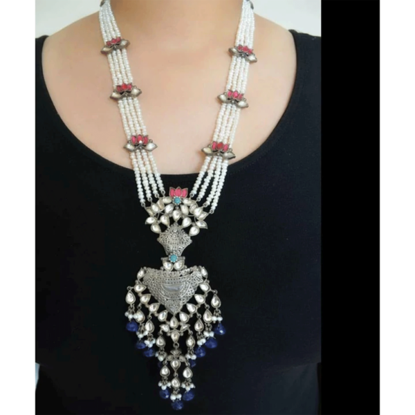 Kundan pearl silver necklace with Multiple chain