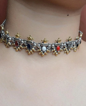 Silver choker with Colourful pearls | Duo shade silver choker