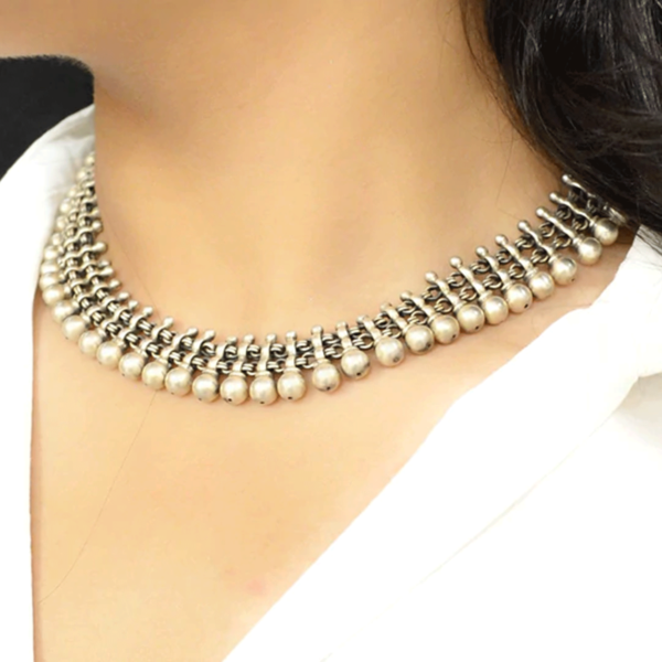 Drop silver choker | Trendy design silver choker