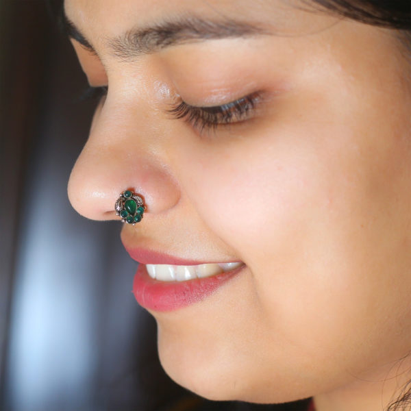 Dazzling silver Nose Pin with | Trendy stone silver nose pin