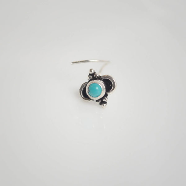 Sky blue stone silver nose pin | Trikon nose pin