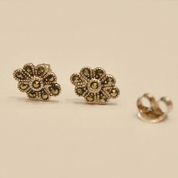 Marcasite stone silver stud