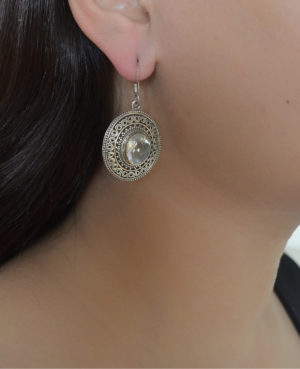 Silver alloy hoop with stone | Motif Hoop silver earring