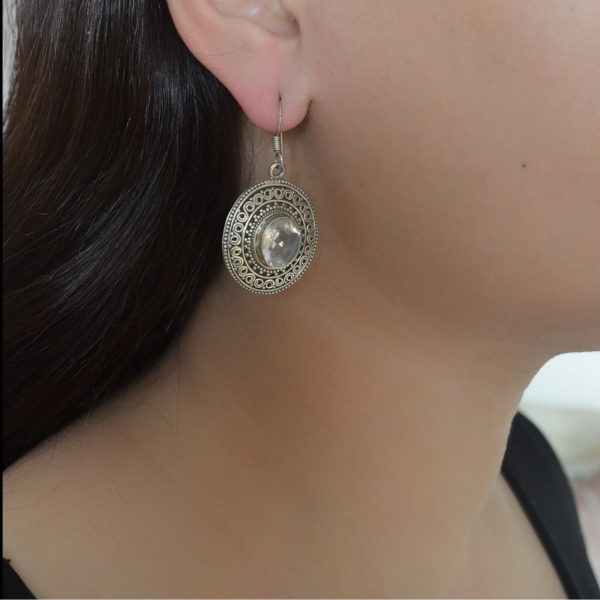 Silver alloy hoop with stone | Motif Hoop silver earring