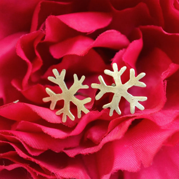 Silver snow Flake stud