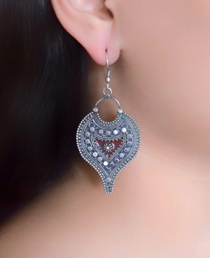 Fine Motif Silver leaf shape earrings