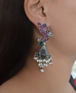 Sitting Peacock Silver earring