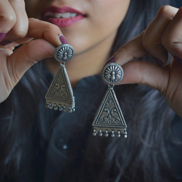 Combination of circle & triangle silver Earrings