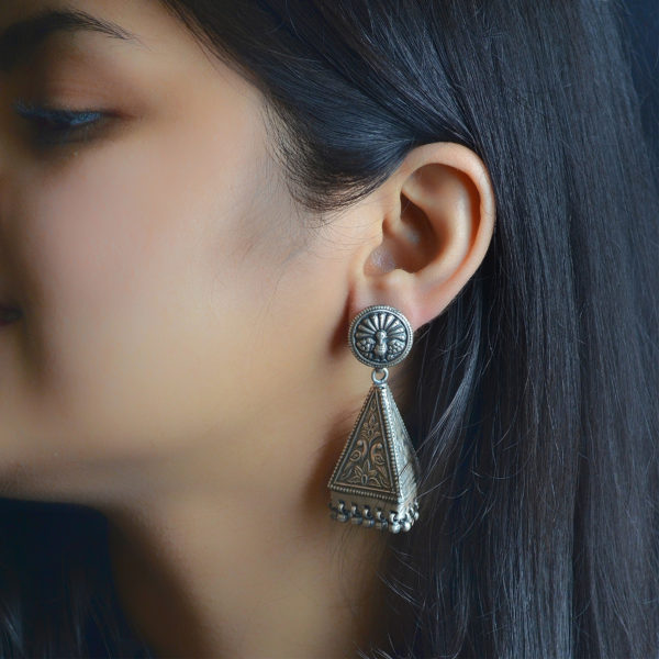 Combination of circle & triangle silver Earrings