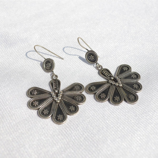 Reverse Black Tree Shaped Silver earrings | Classic Silver Earring