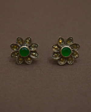 marcasite silver stud | Green stone stud