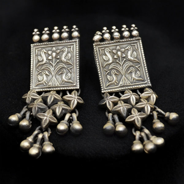 Exquisite Flower bottom Silver Earring