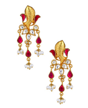 Fish shaped motif earring | gold plated rube shade pearl silver earring