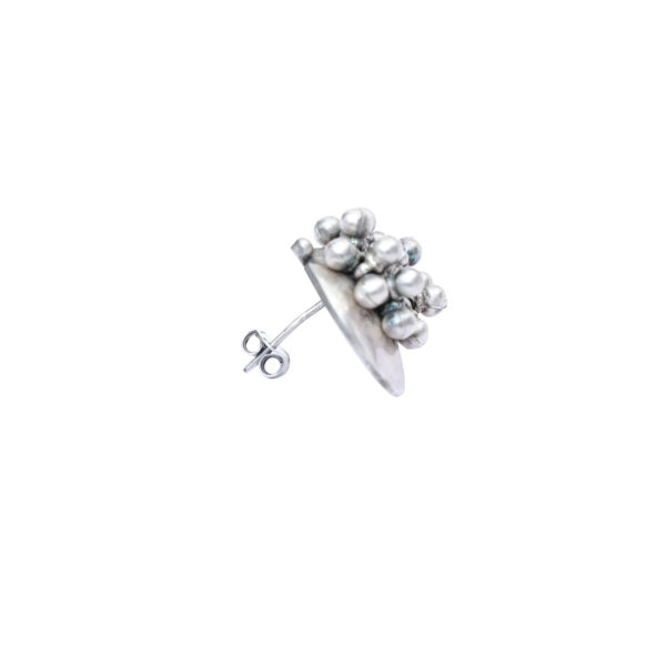 Floweret Silver stud