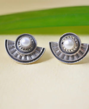 Half moon shape silver ear stud | Designer silver ear stud Earring