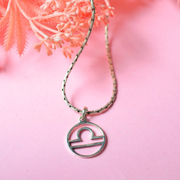 Libra zodiac SIlver pendant | Stylish zodiac pendant